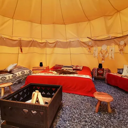 Teepee Camp Lounky Chodouny
