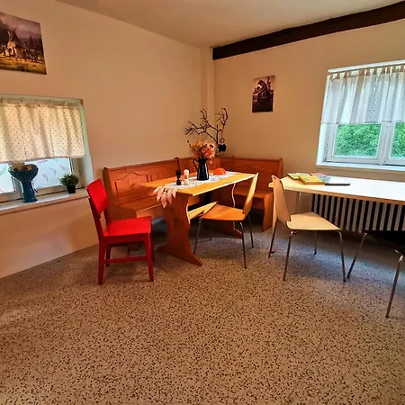 Кемпинг Teepee Camp Lounky Chodouny