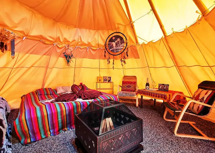 Teepee Camp Lounky